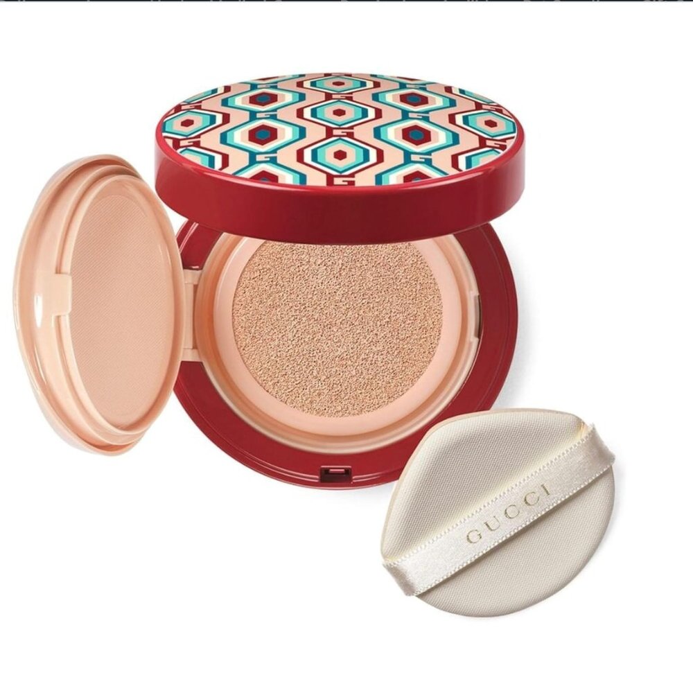 NIB Gucci Cushion de Beauté Limited Edition SPF Foundation (color #02.5)